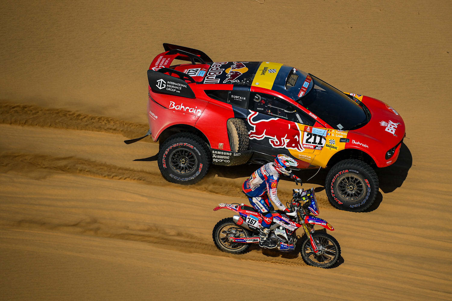 El Rally Dakar celebra su 45ª edición en las dunas de Arabia Saudita