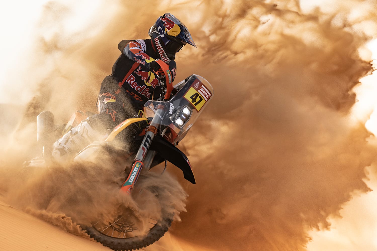 RED BULL GASGAS FACTORY RACING BEGIN DAKAR 2024 WITH POSITIVE RESULTS