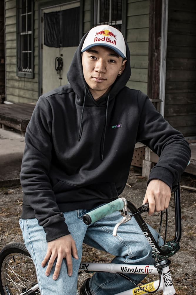 Bmx intersport nakamura jaune 2025