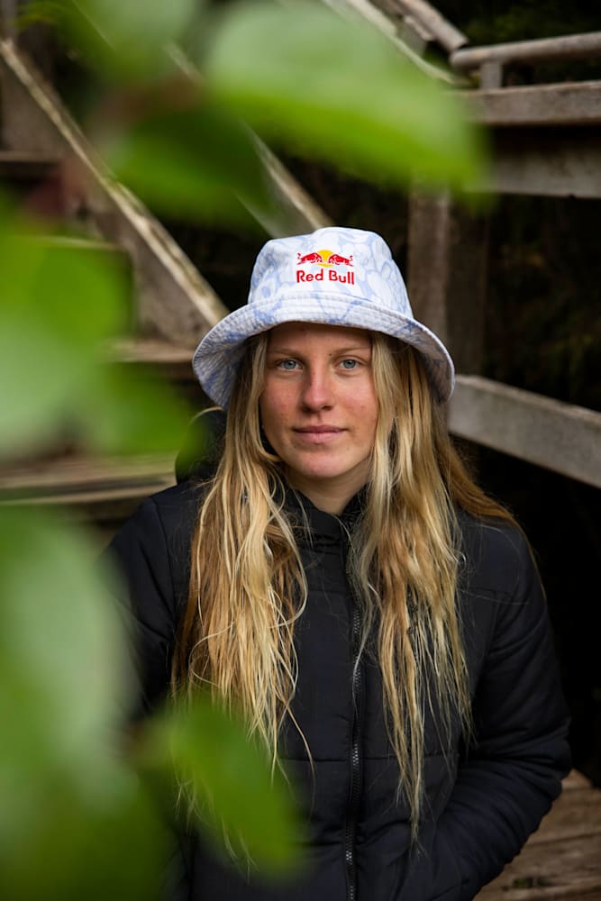 Red bull bucket hat on sale