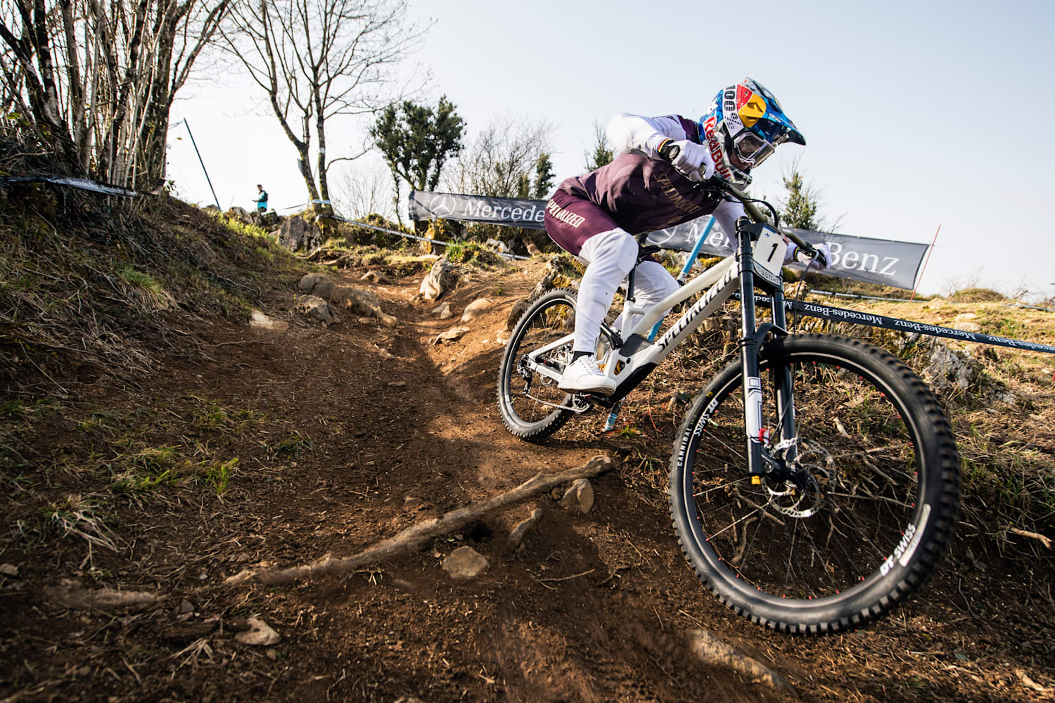 Compétition vtt descente best sale