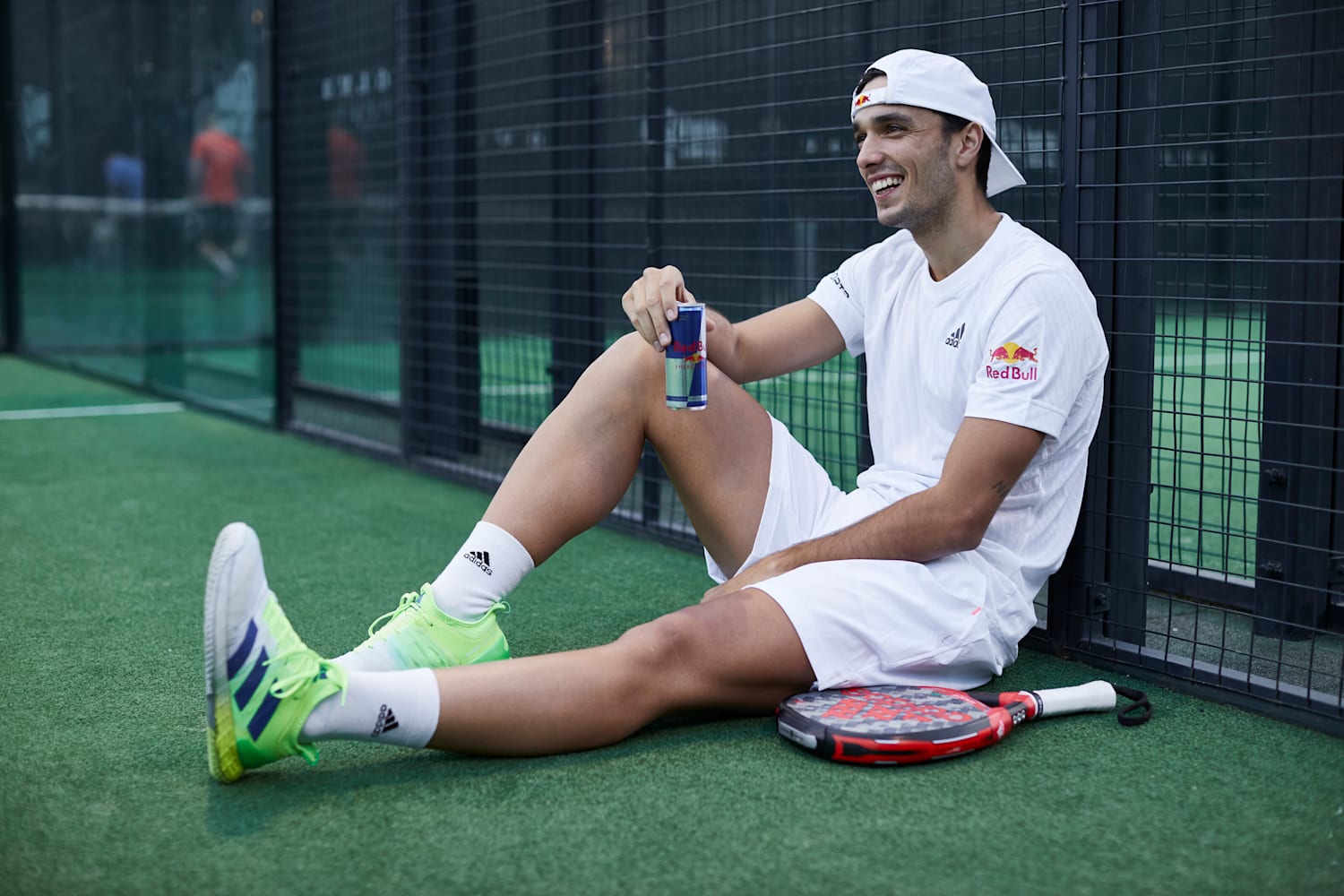 Qué es lo que se lleva en ropa de pádel para hombre? - Zona de Padel