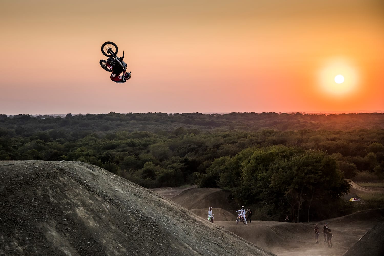 Gooi elleboog douche Red Bull Imagination: What is Freeride Motocross?