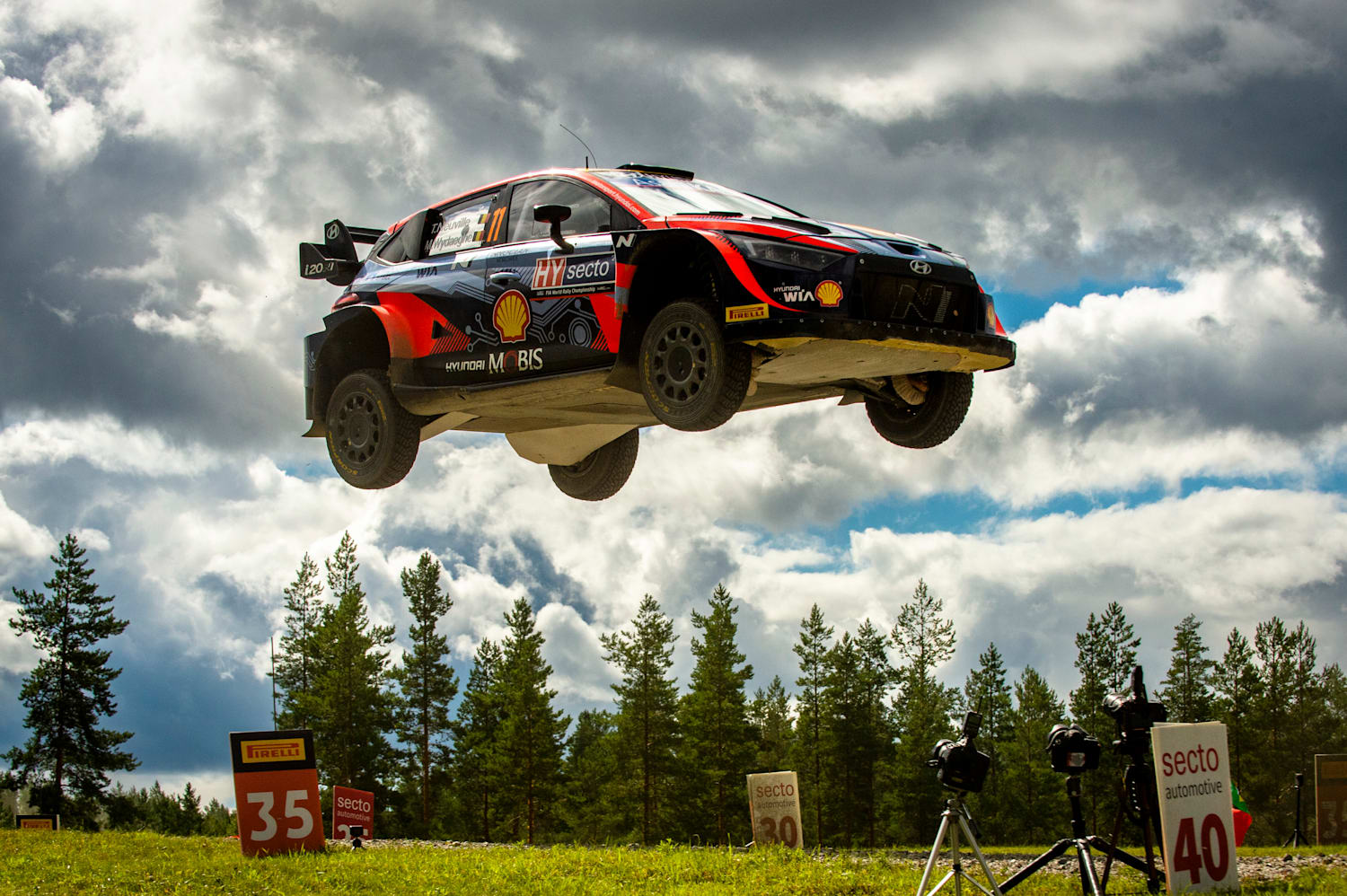 Rally racing store