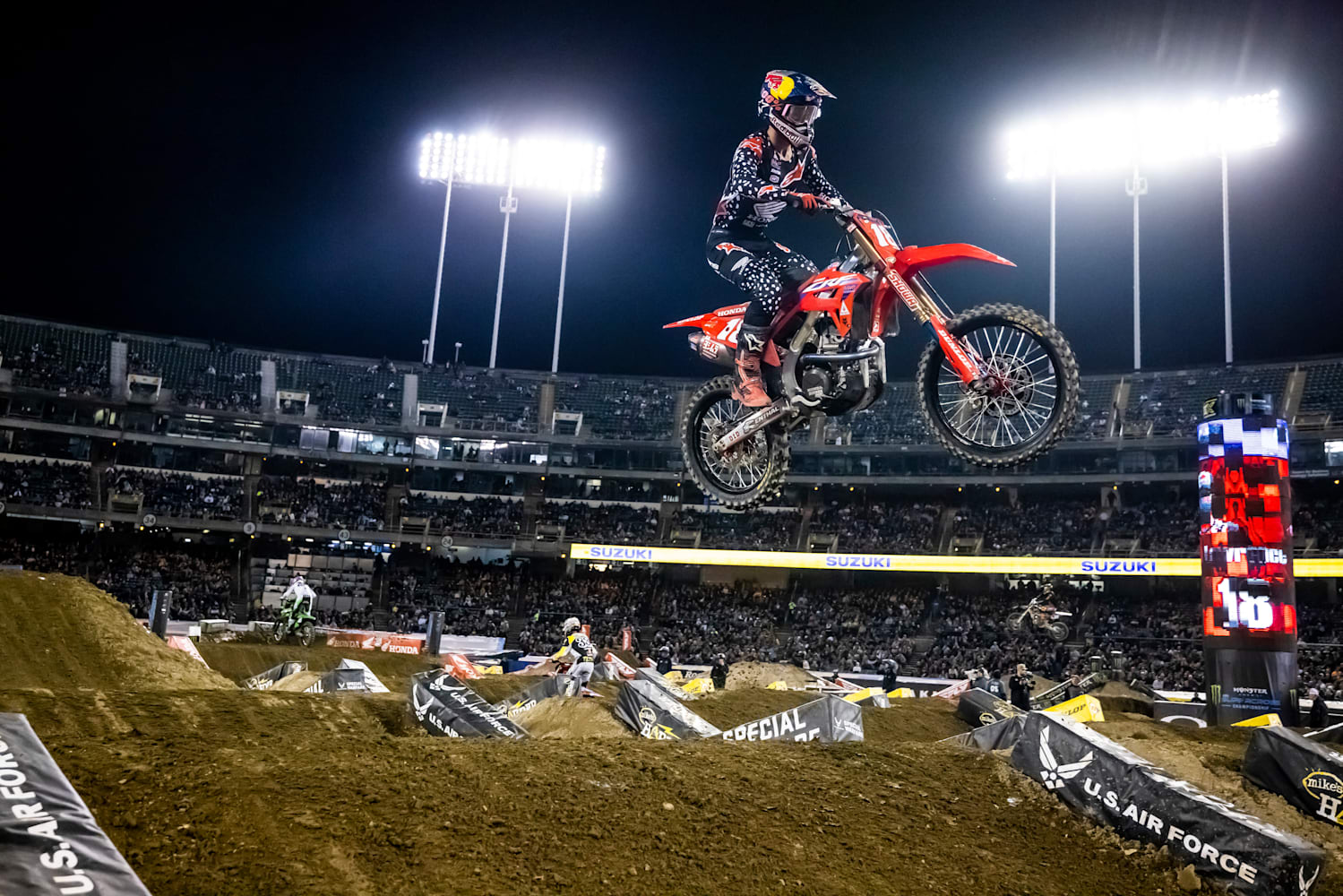 MAIS RUTS, MAIS CRASHES, OUTRA LUTA // SEATTLE SUPERCROSS AS