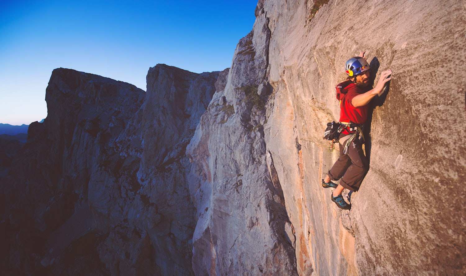 Climber Sasha DiGiulian aims to reach new heights this summer