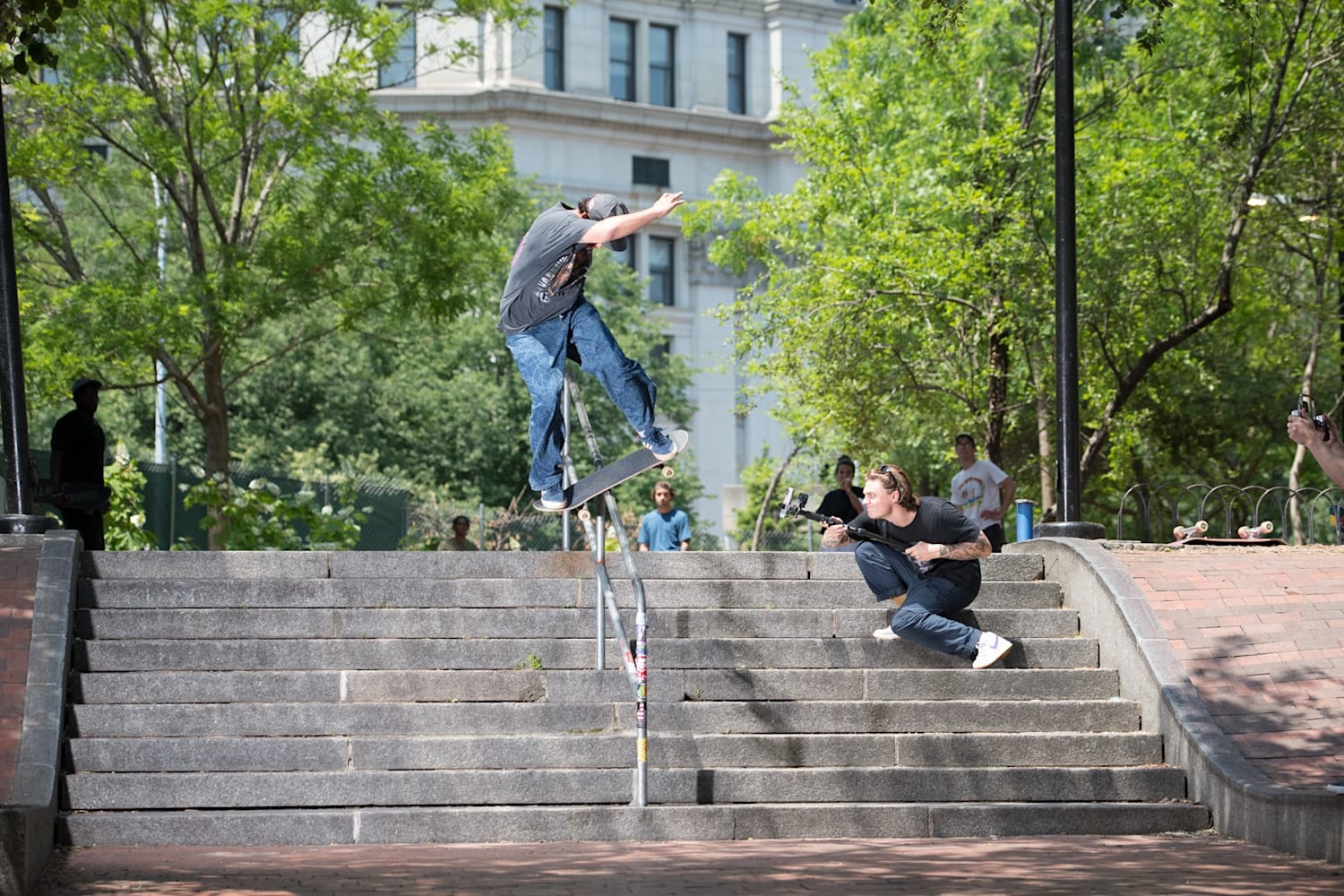 Skateboarder statue popping up in Brooklyn Bridge Park