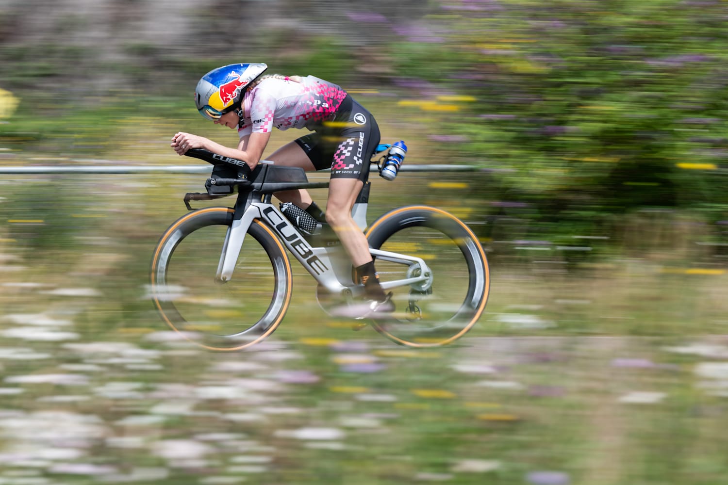 Bicycle extension exercise clearance