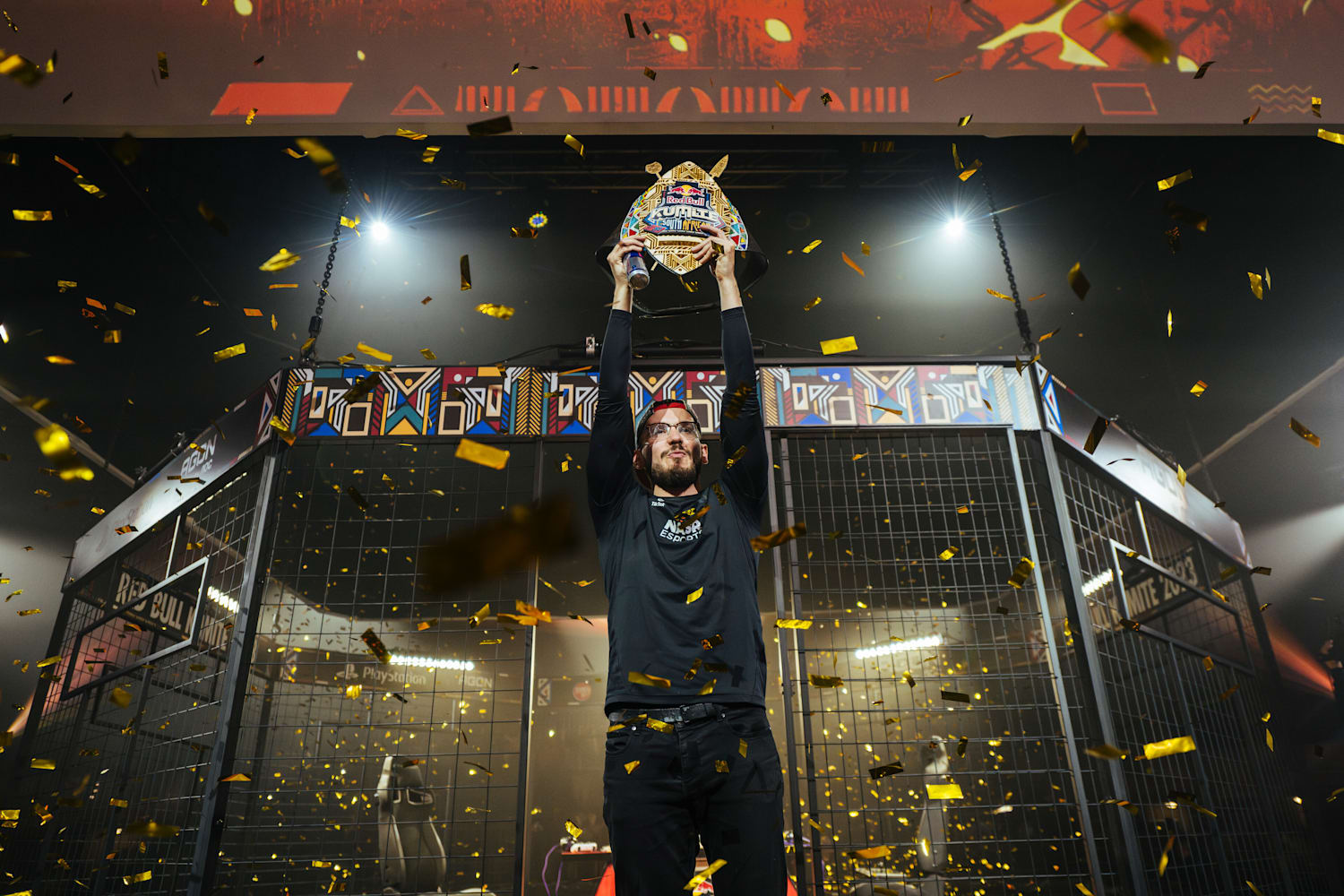 What's It Like Being A Pro Gamer? Life As A Street Fighter Champion, Game  Nation