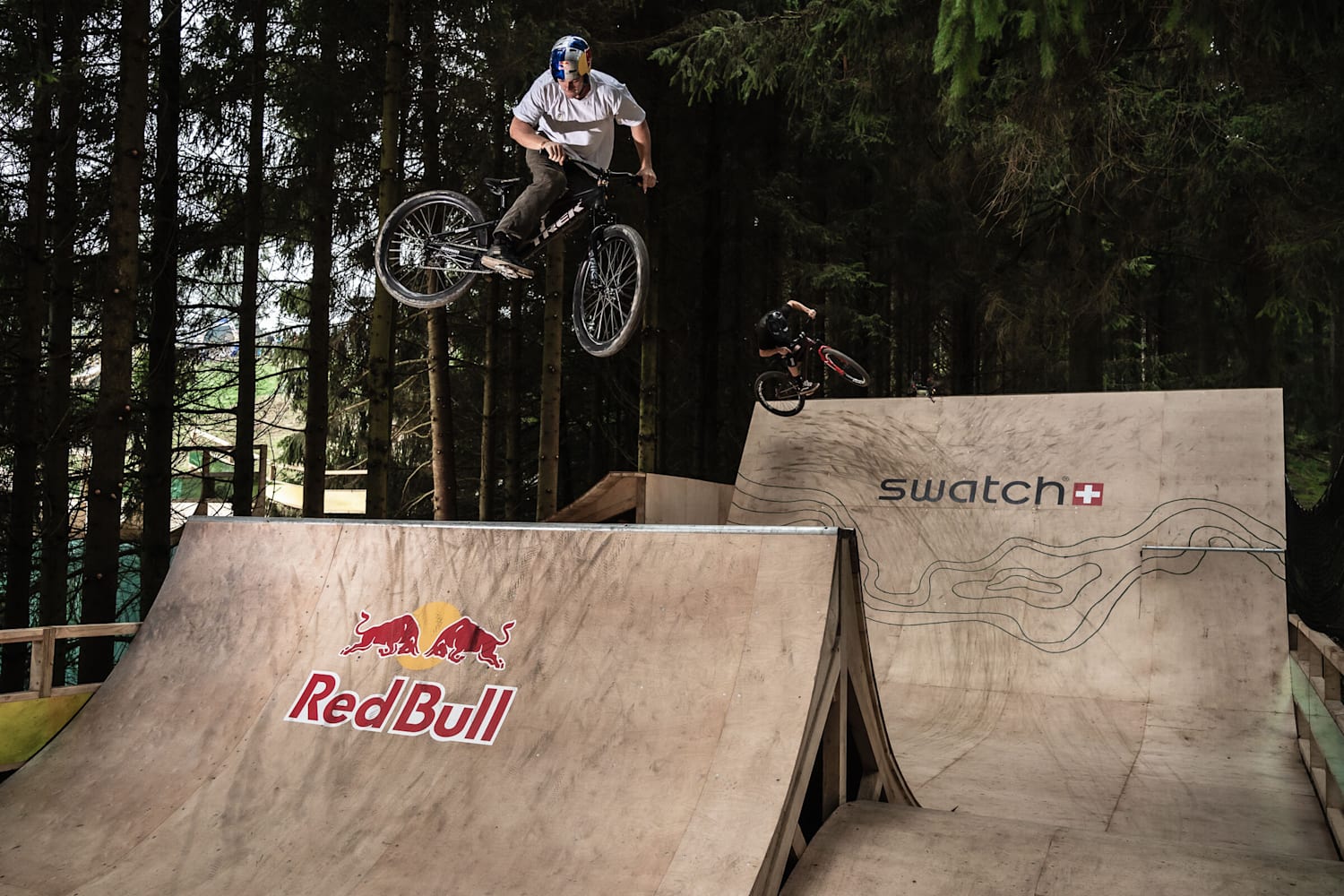 Swatch shop x drone