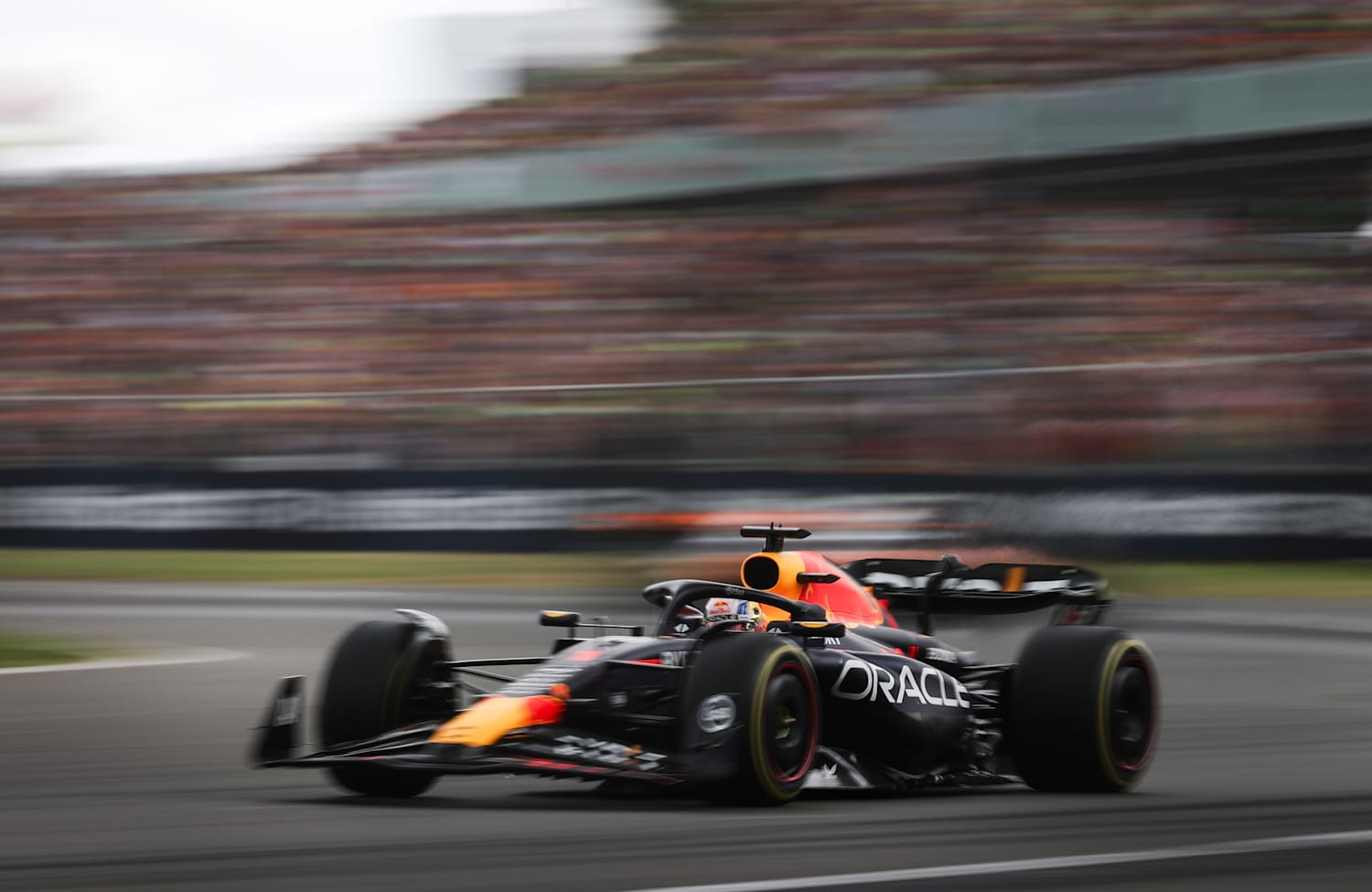 Red bull racing speed sales hybrid