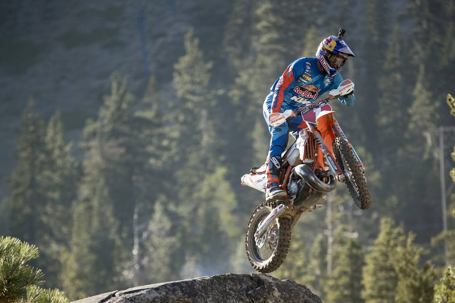 Enduro rider hot sale
