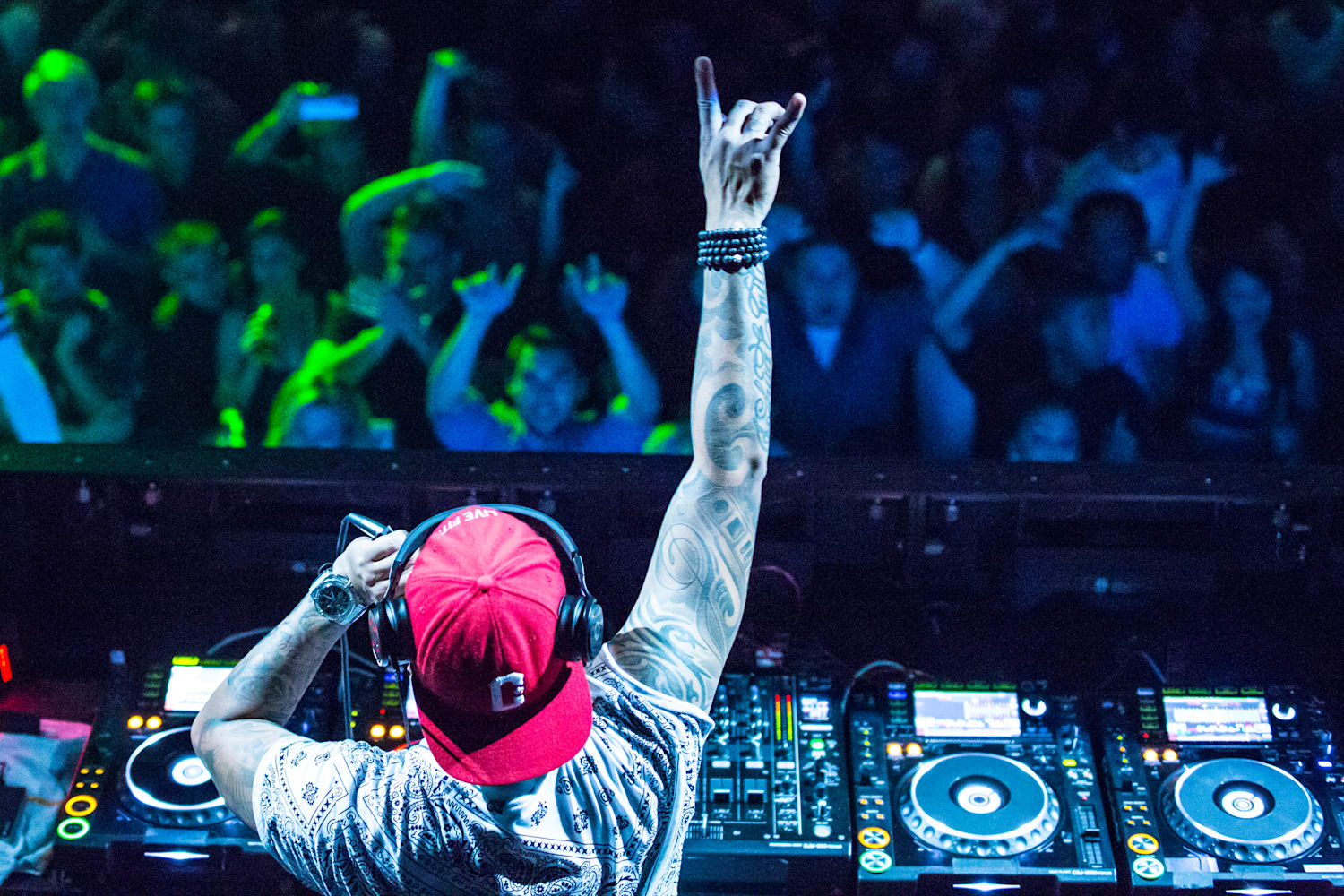 Rave dj on sale