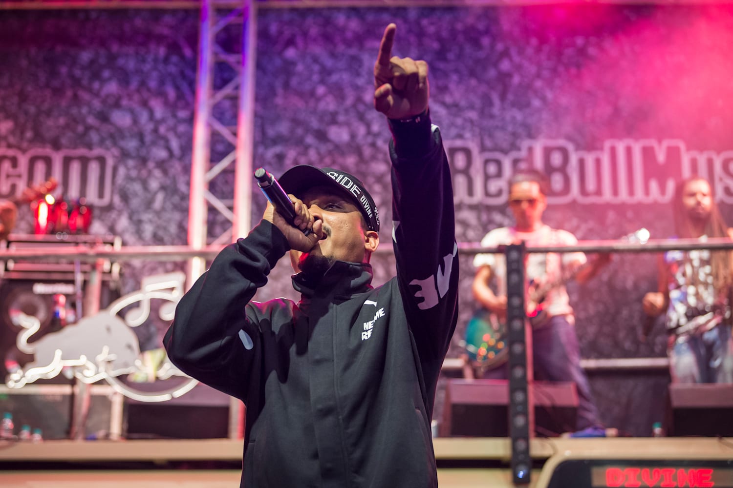 Divine Facts 9 Things To Know About Mumbai S Rapper Here you can find the best rap wallpapers uploaded by our community. gully life