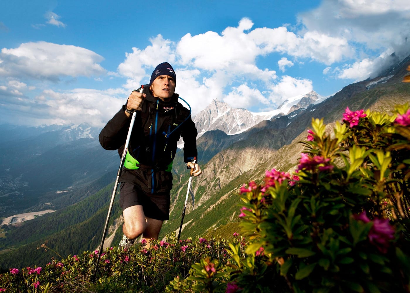 Summer hiking essentials 2025