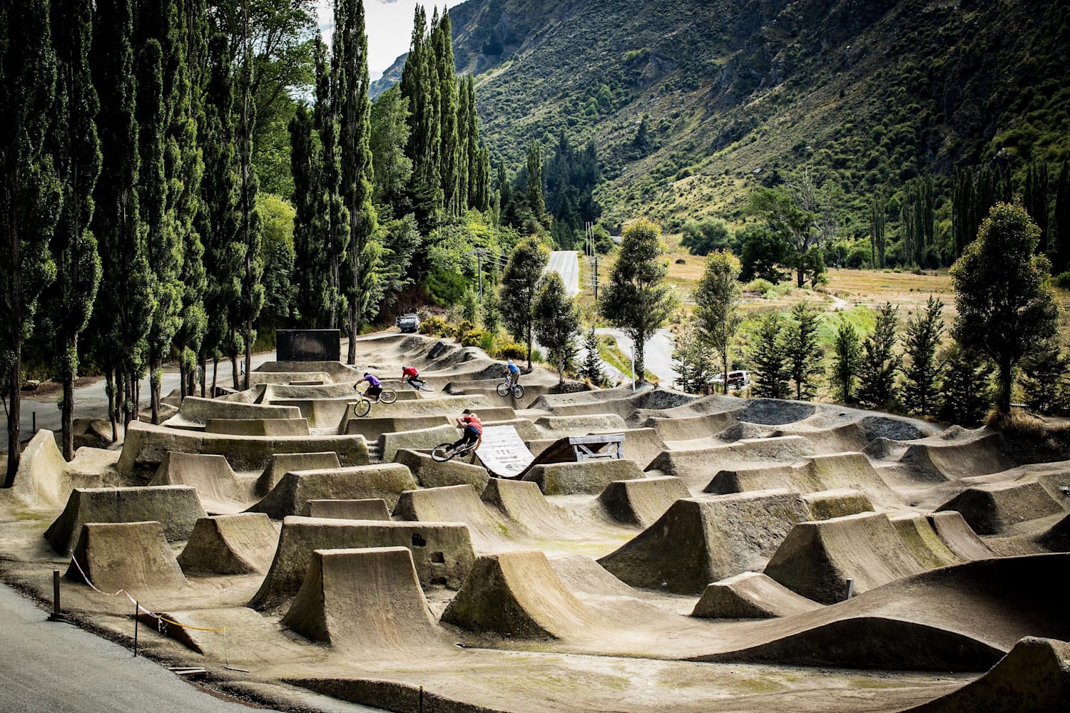 Ryan Howard rides Gorge Road jumps