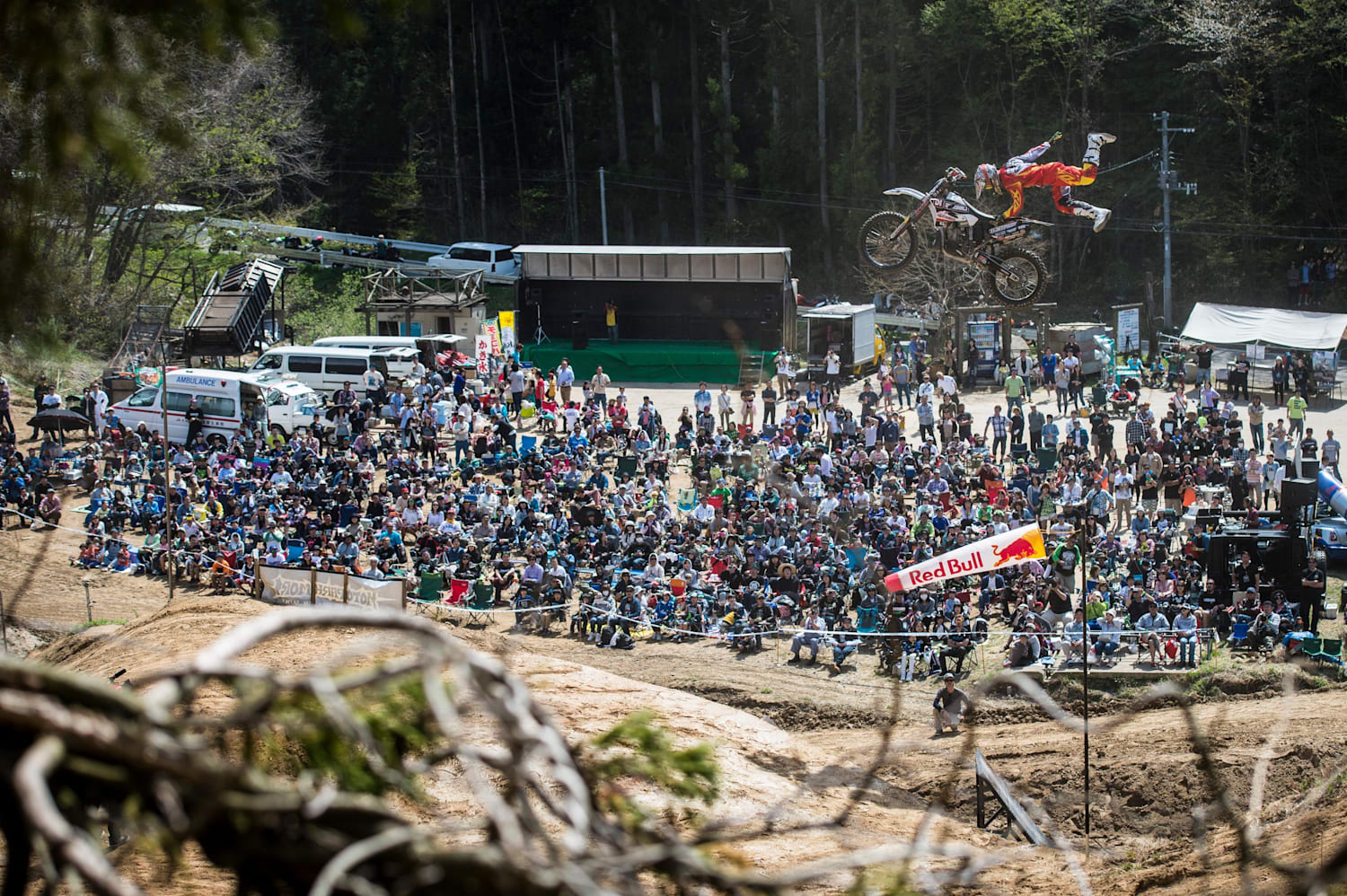 Red Bull X-Fighters 日本人ライダー インタビュー