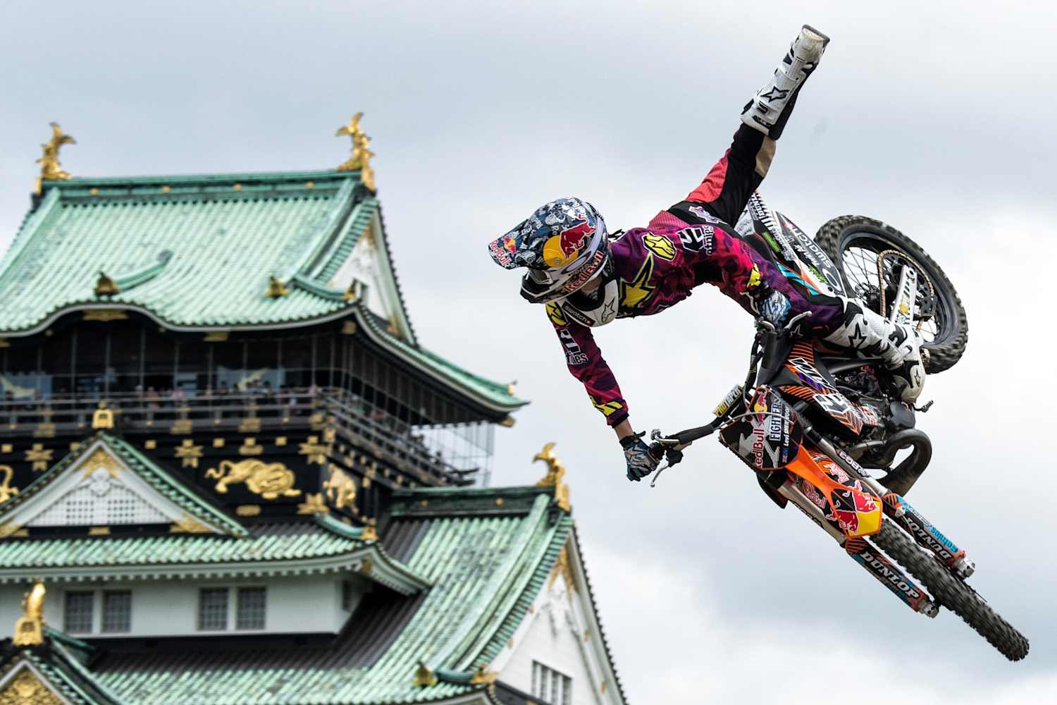 red-bull-x-fighters-world-tour