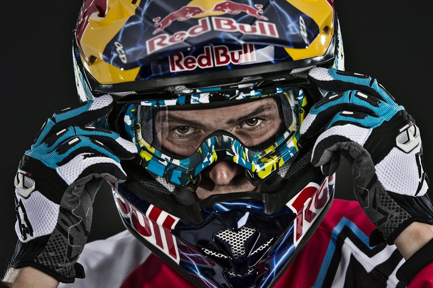 トムページ Tom Pages Freestyle Motocross Rider Profile