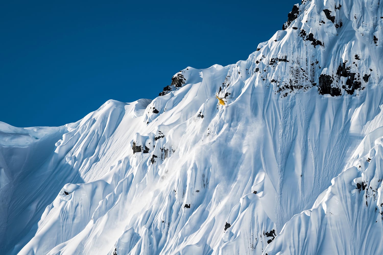 ファビアン・レンシュ：ヘリスキー ドロップオフ | バックカントリー