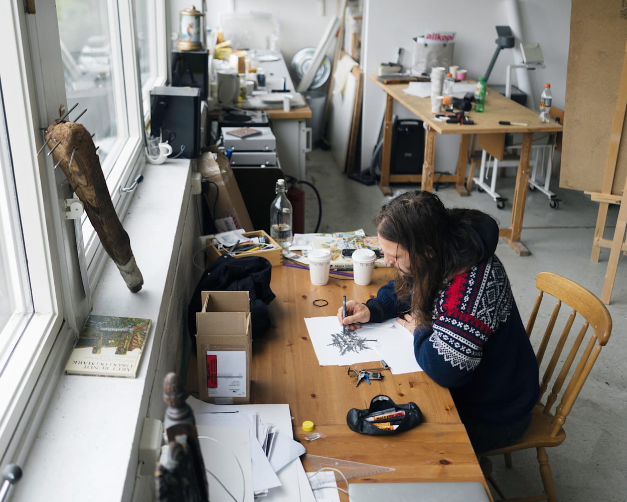 Pro snowboarder turned artist Danny Larsen | Red Bull