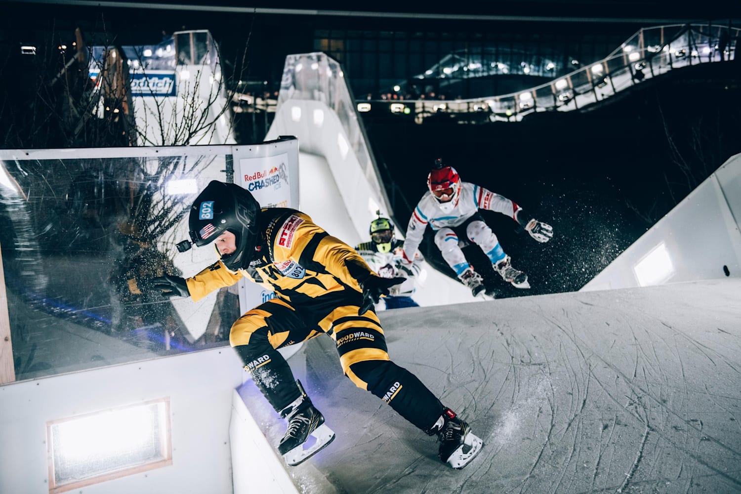 Red Bul Crashed Ice Japan: Richie Velasquez – video