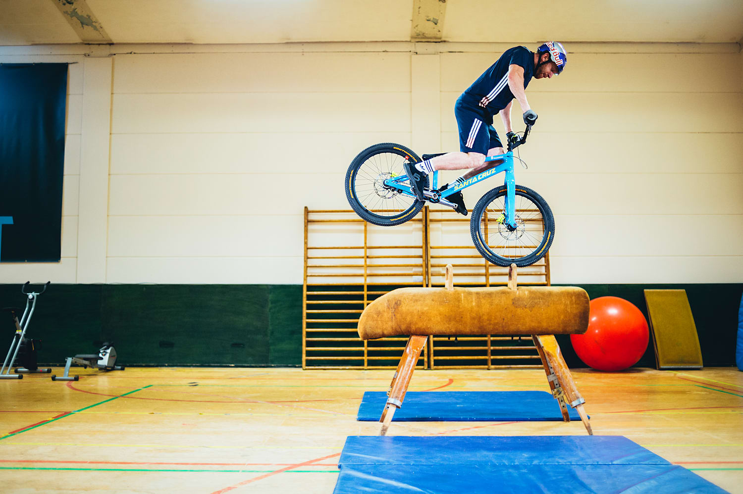 Danny MacAskill s Gymnasium