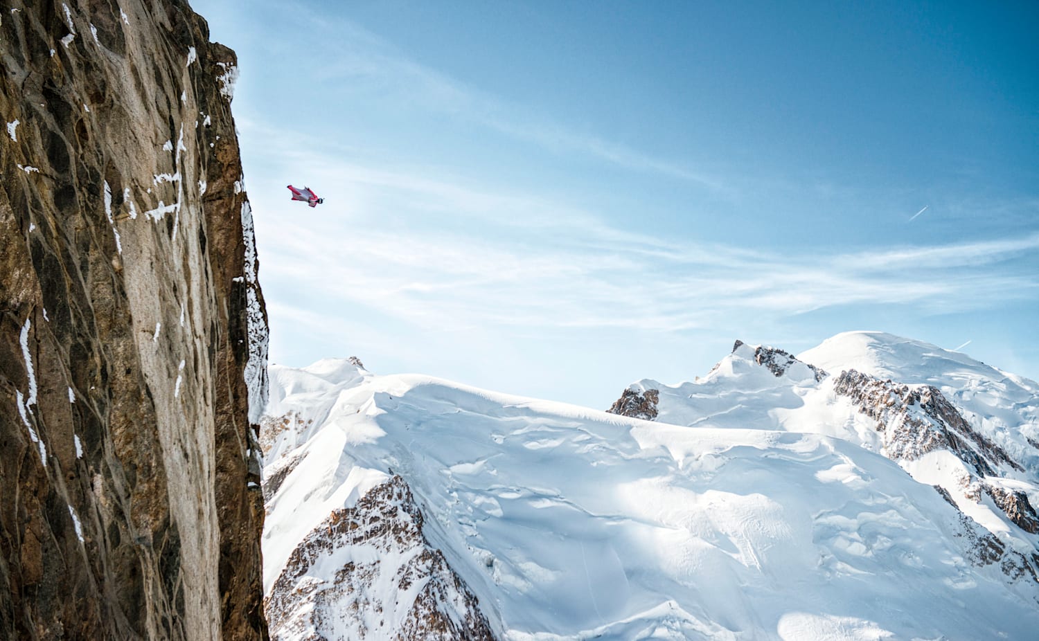 geraldine-fasnacht-wingsuit-flight