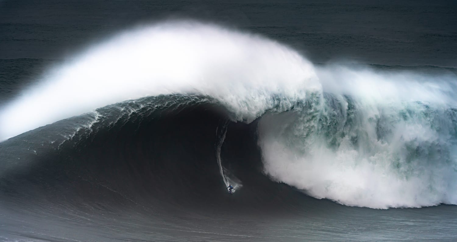 Big Wave Surfing Nazare Tow Surfing Challenge 2022