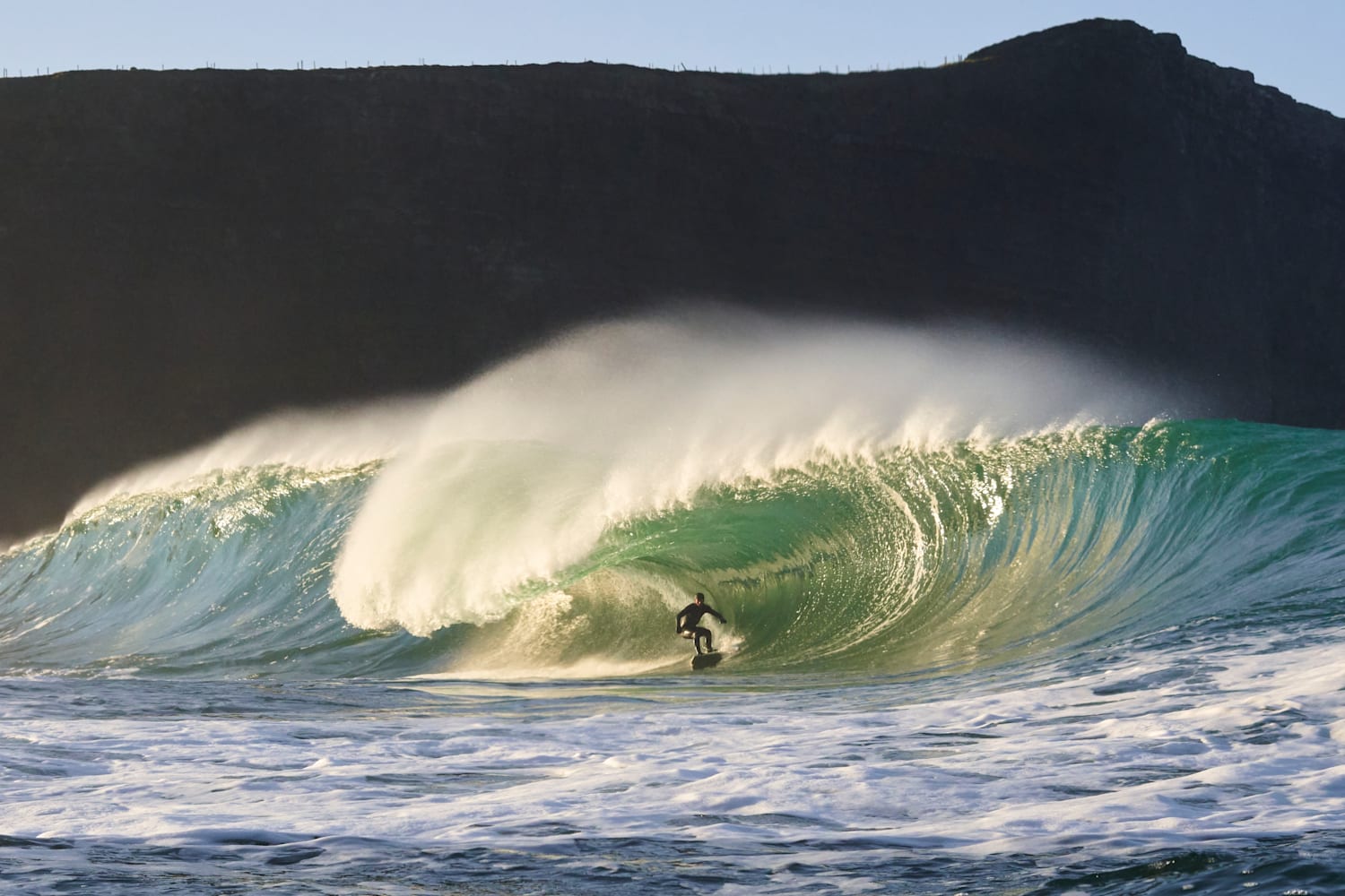 Conor Maguire Co. experience epic swell at Riley