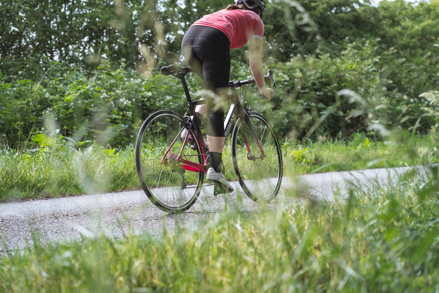 Best road bikes under 1 000 Check out 2020 s top 10