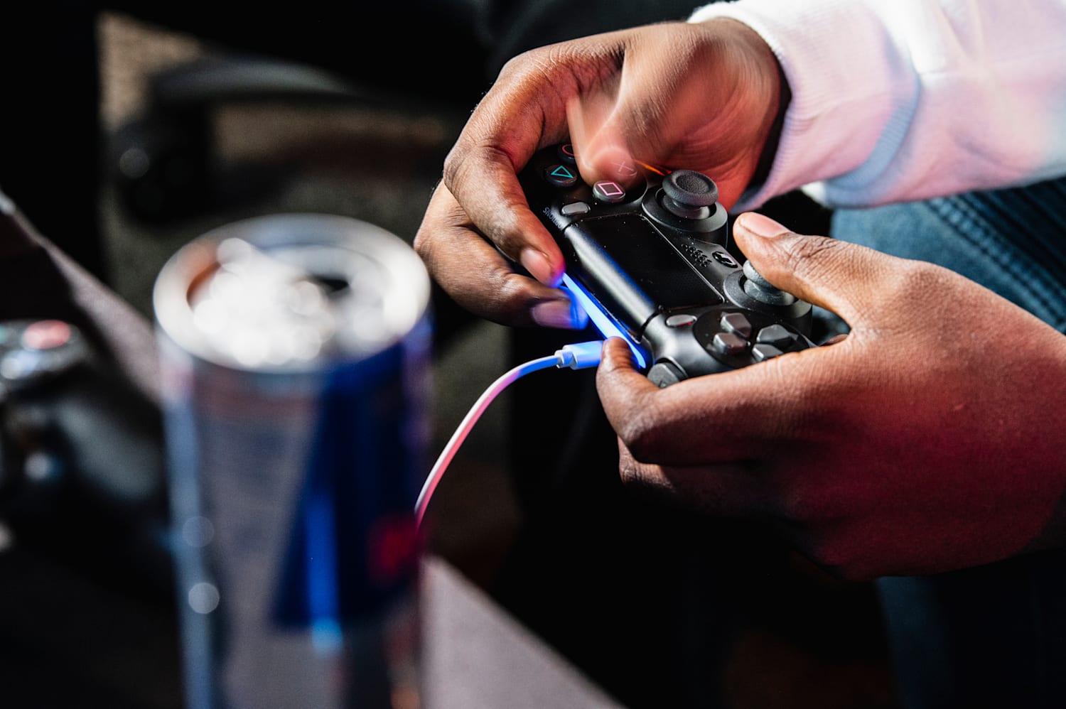 7 Hand Exercises for Gamers Red Bull