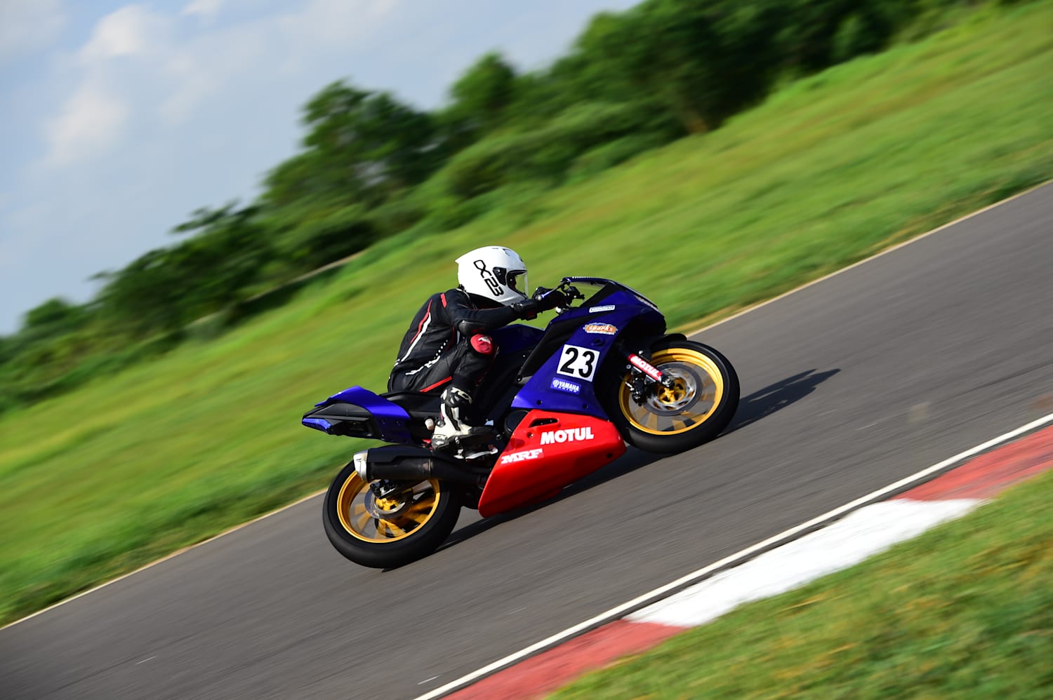 R15 track bike new arrivals