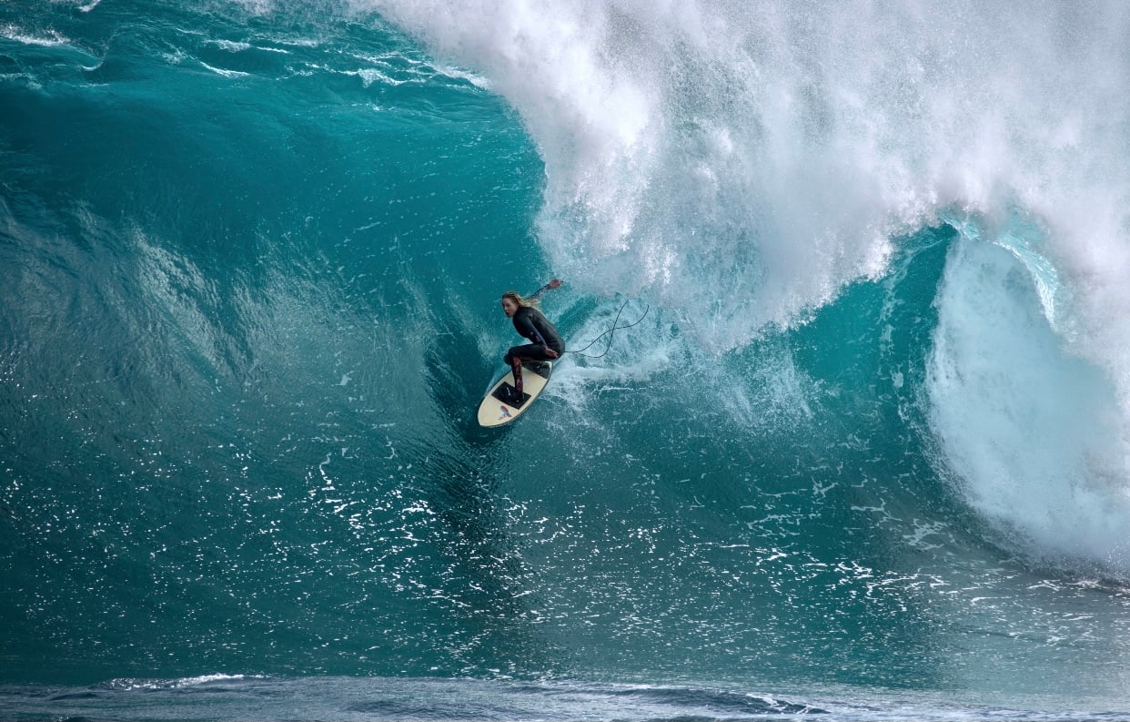Women's big wave surfing hot sale