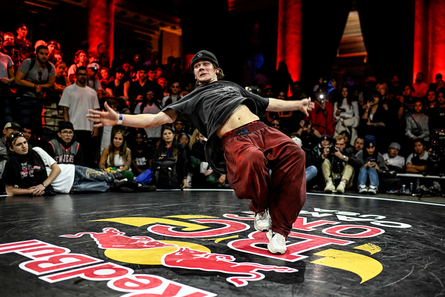 B-Boy Wigor z dziką kartą Red Bull BC One World Final