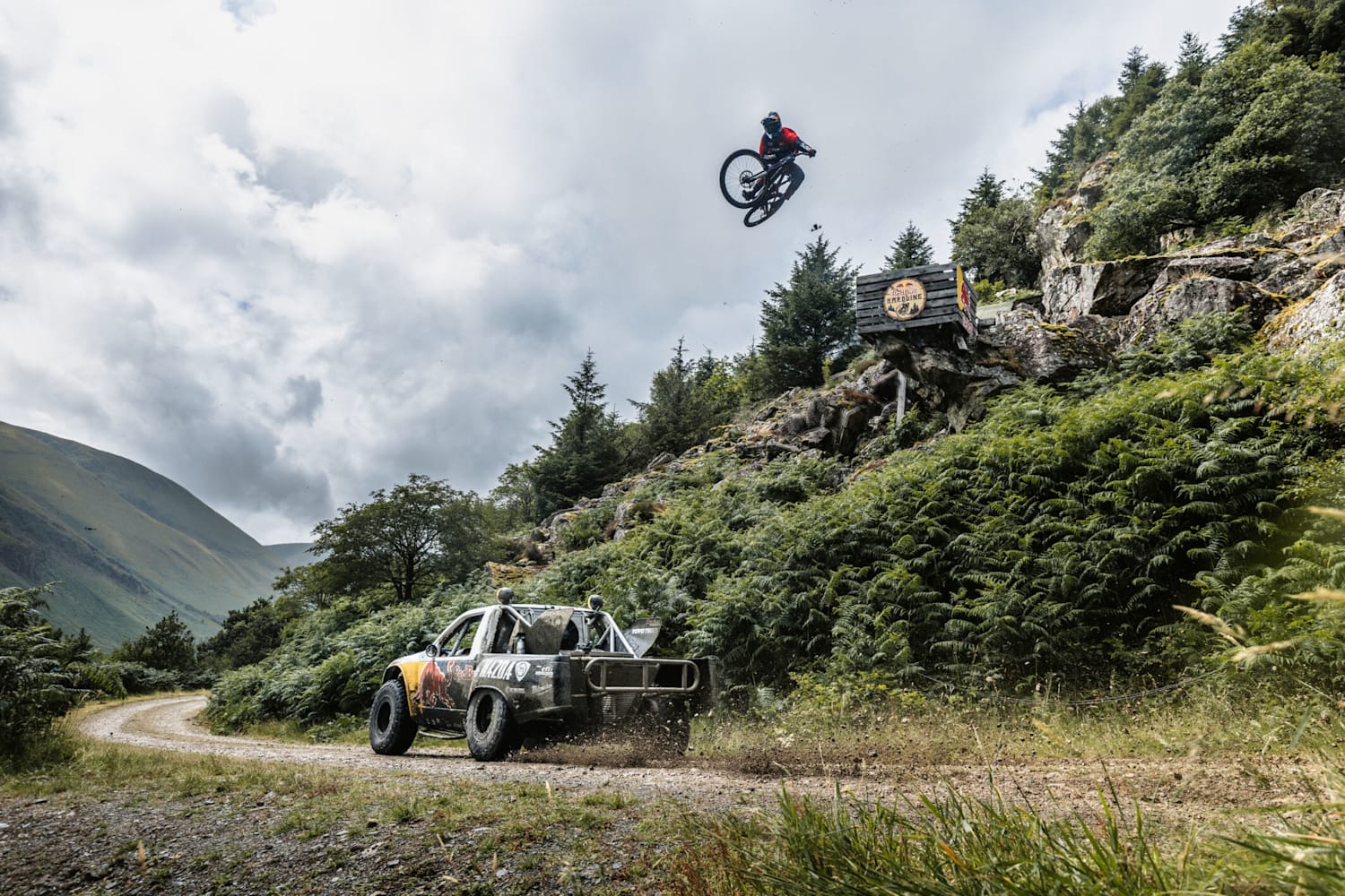 Matt Jones x Mad Mike x Red Bull Hardline