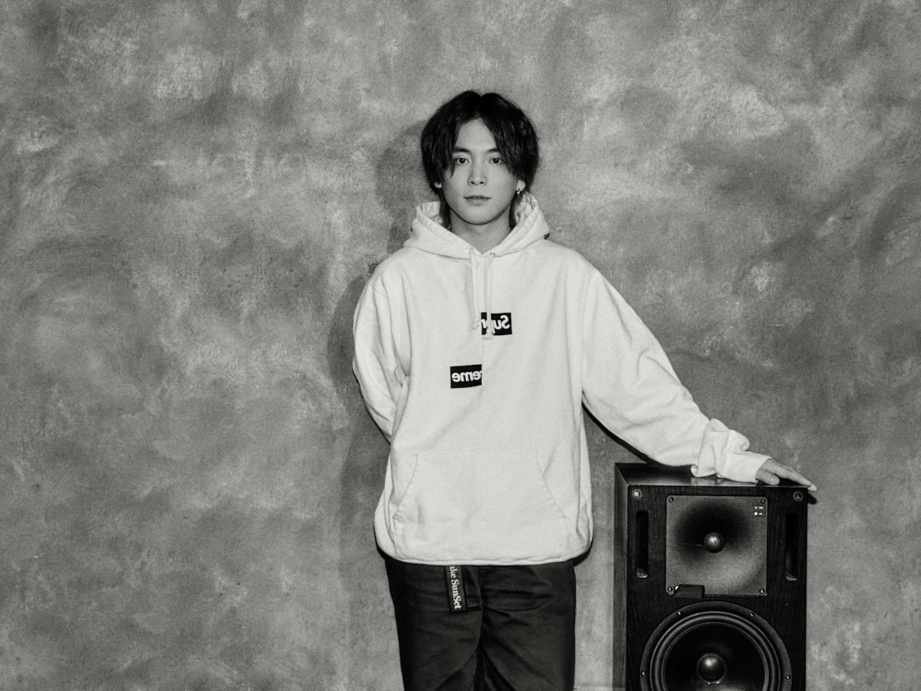 バズを生み続ける男 “優里” のクリエイティビティを探る!｜ドライ