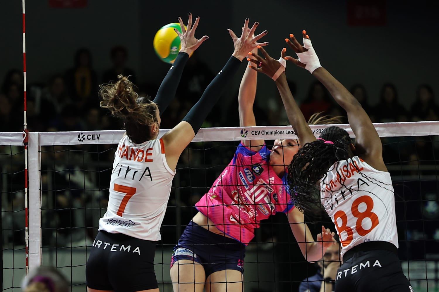 Cev volleyball champions league cheap