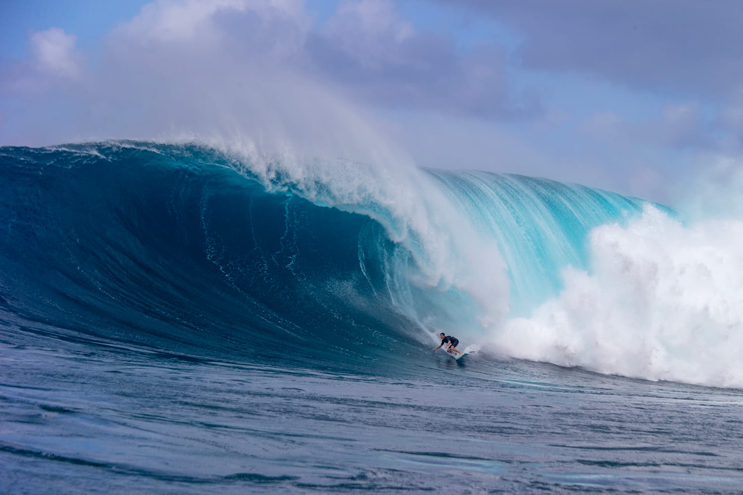 Best tide to surf best sale