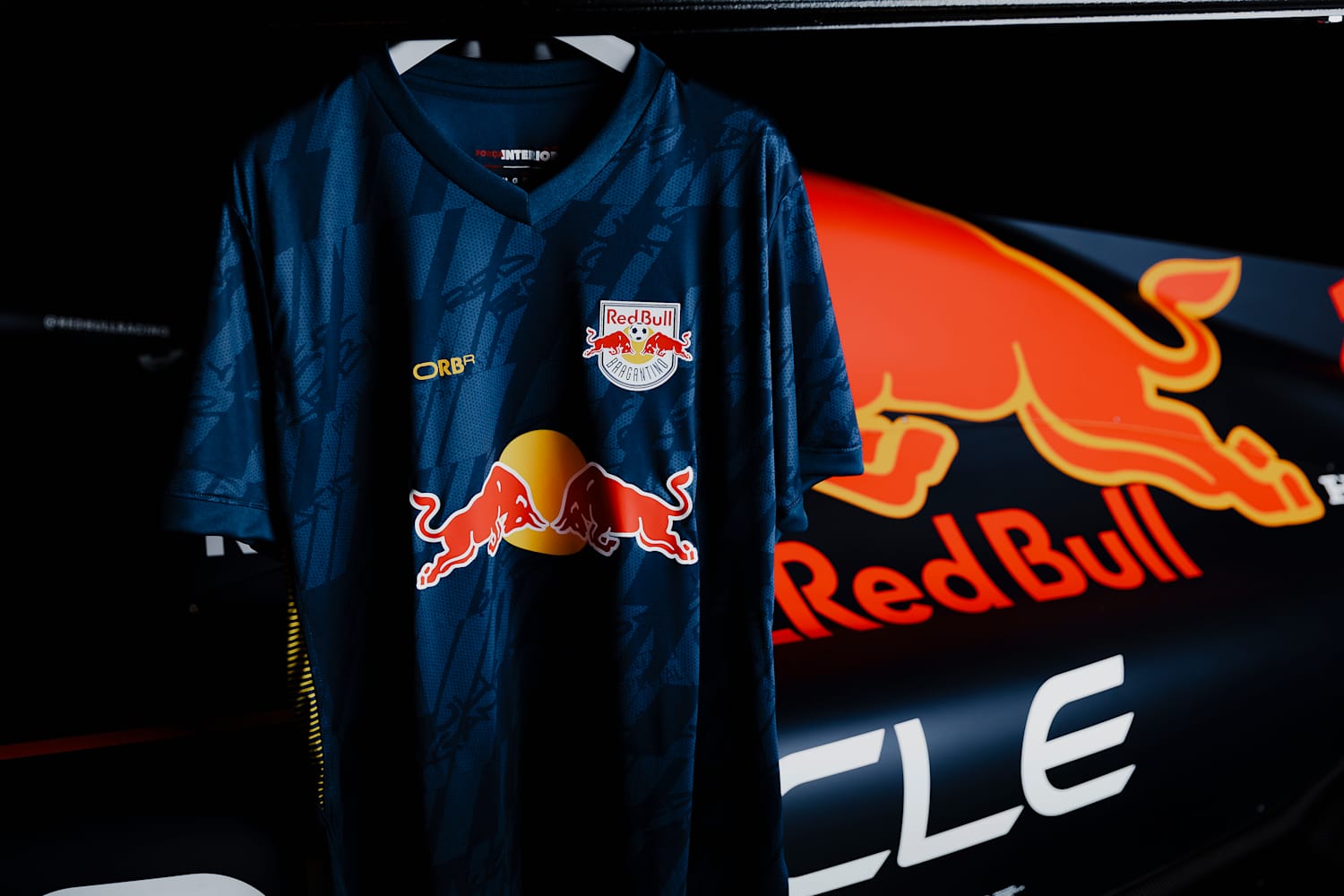 Red Bull Bragantino ユニフォーム Oracle Red Bull Racing take over Bragantino jersey