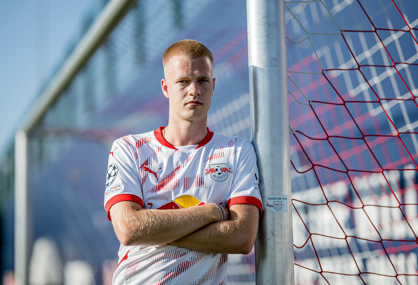 EA Sports FC 25: The best young midfielders in Career Mode