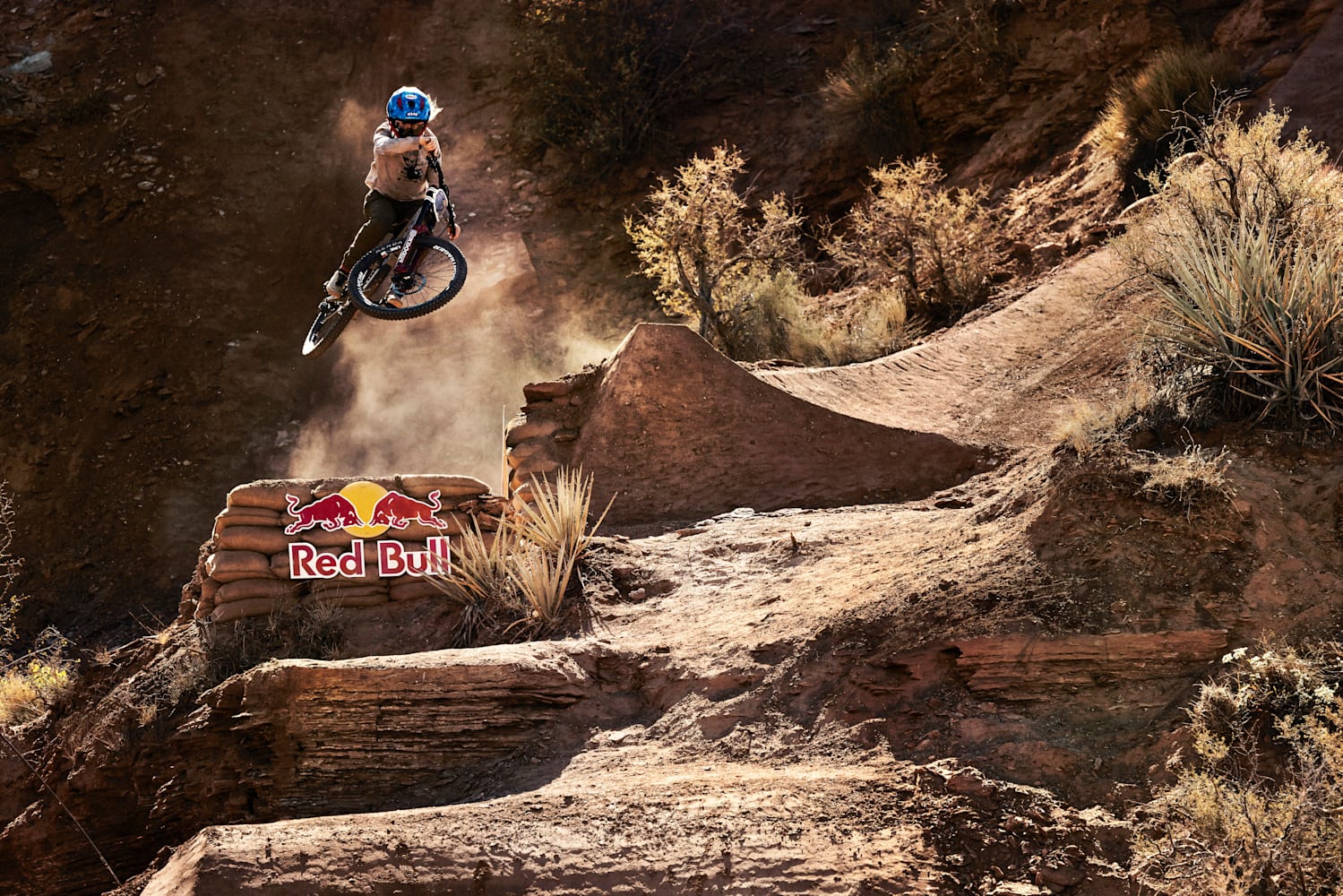 mtb iphone wallpaper