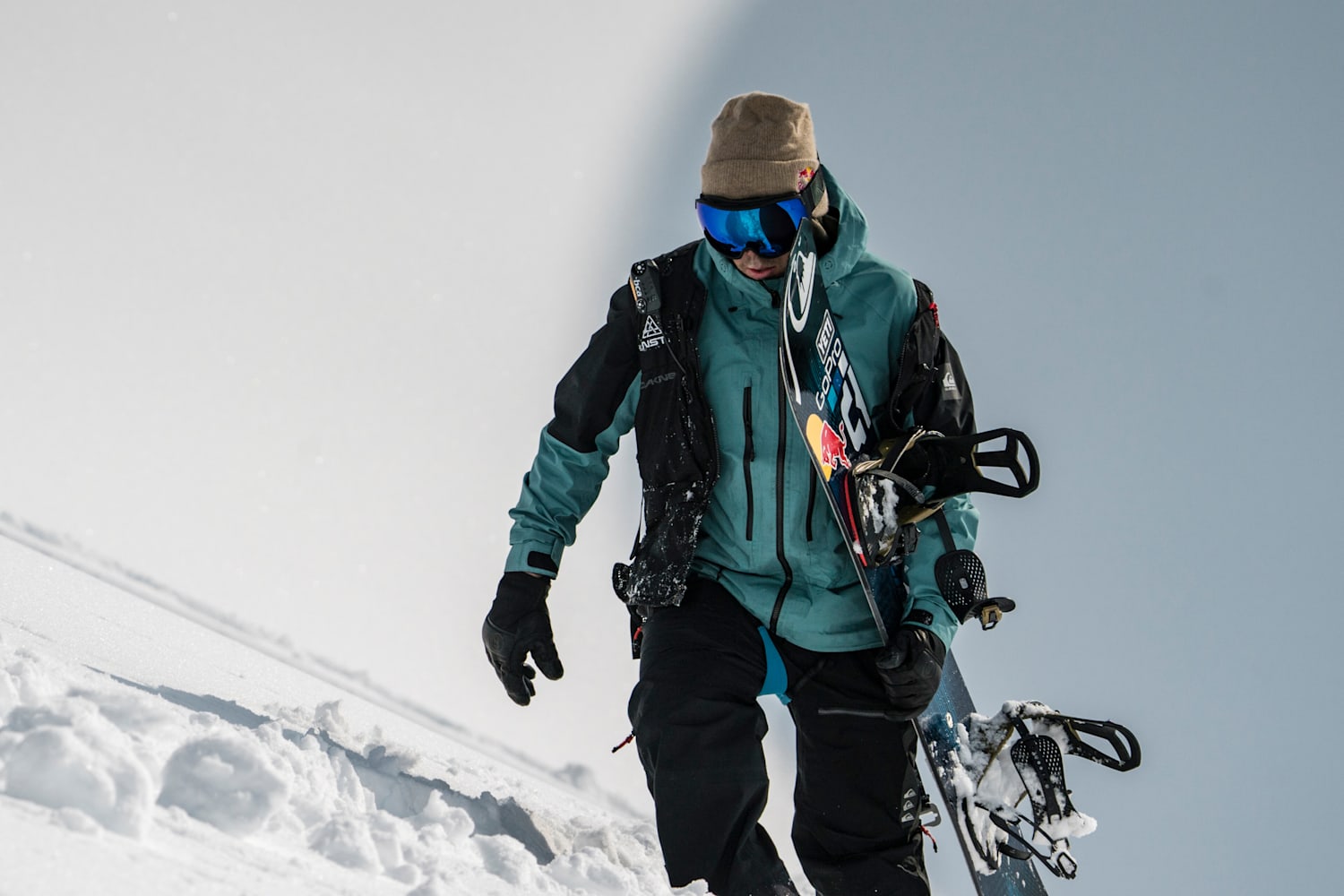Watch new Travis Rice snowboarding videos - Red Bull TV