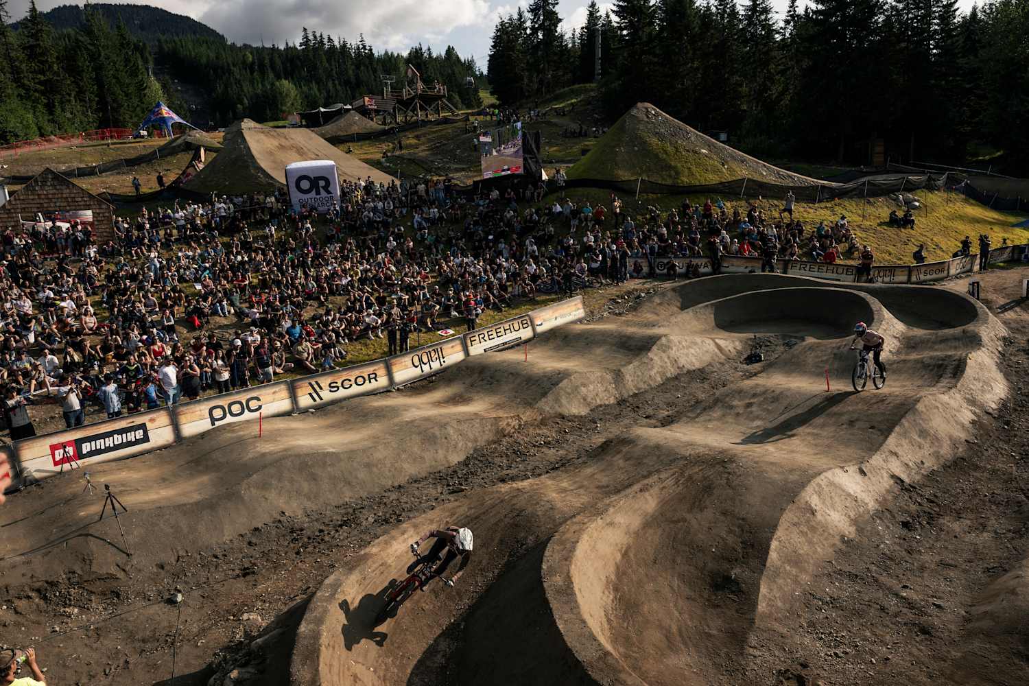 Whistler Crankworx RedBull JOYRIDE フーディー Red Bull Joyride Full Course Overview