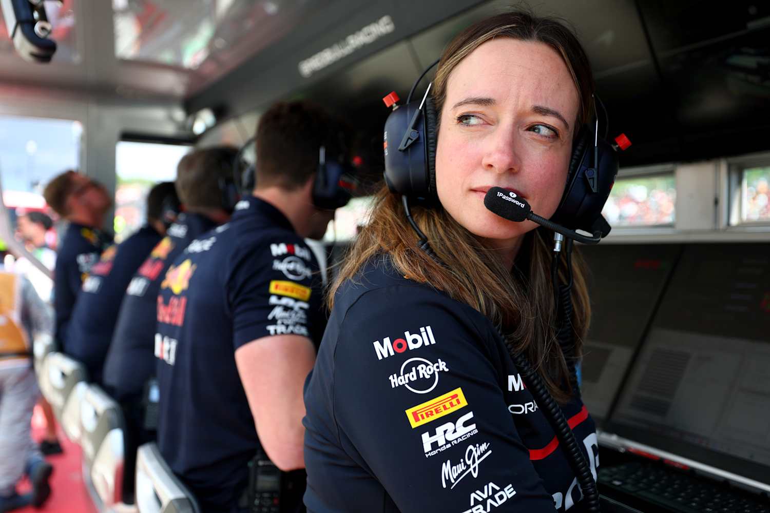 Hannah Schmitz: Race strategist of Verstappen