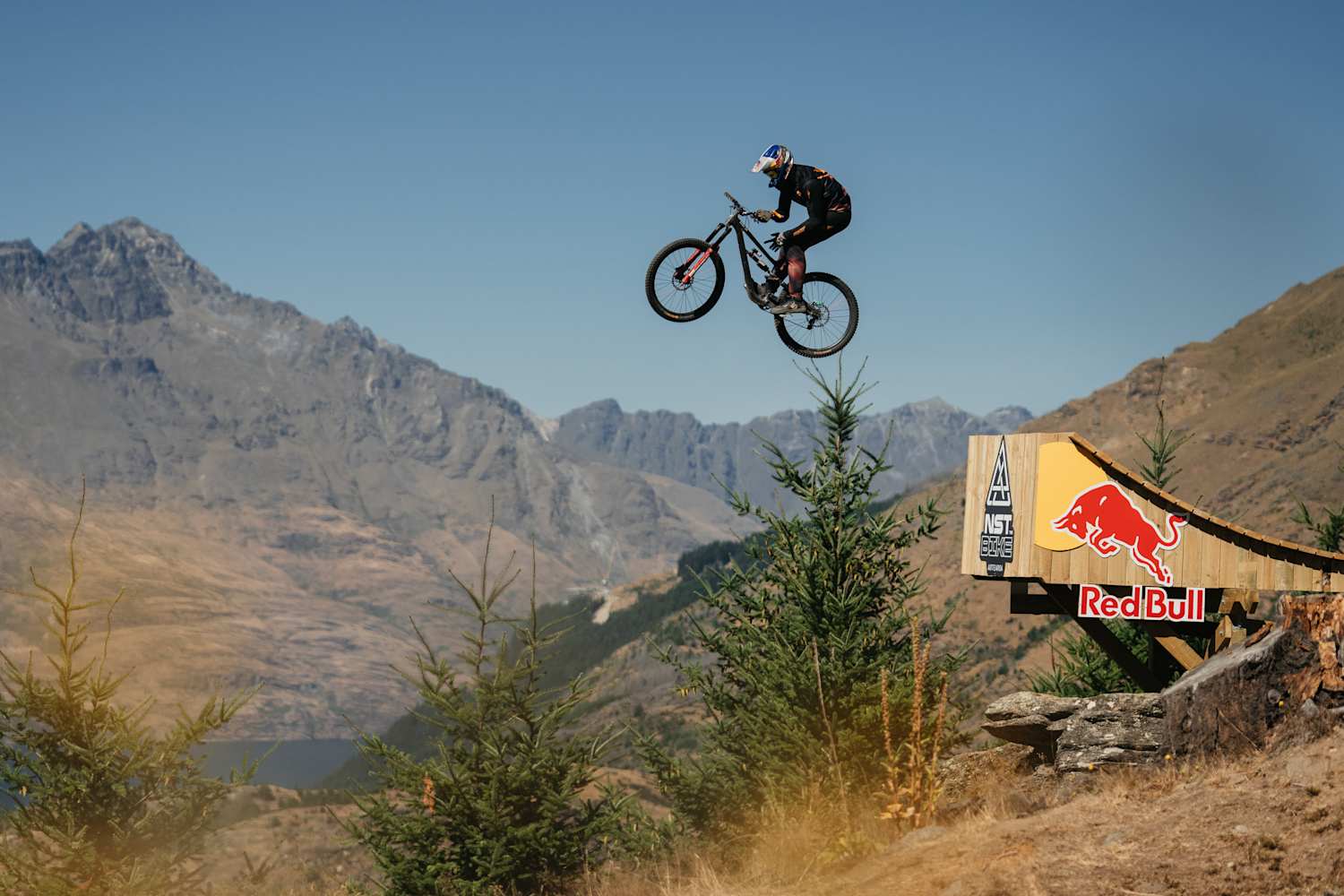 Natural Selection Tour 2025 Bike: Event info & videos