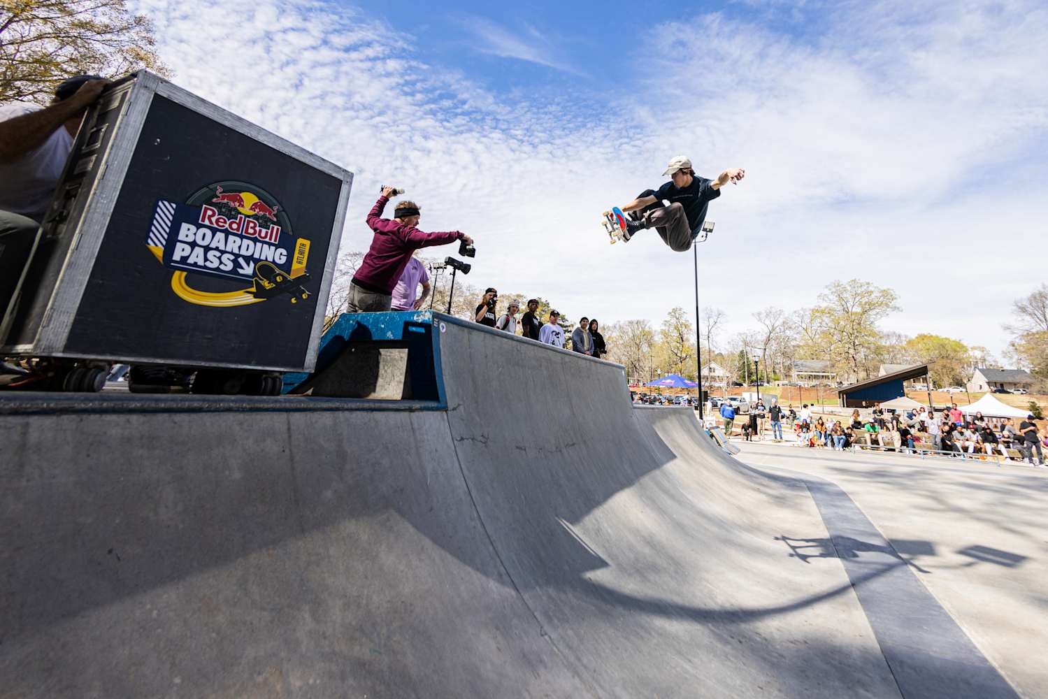 Redbull BOARDING PASS 2024当選品 DW-5600UBB Red Bull Boarding Pass Results