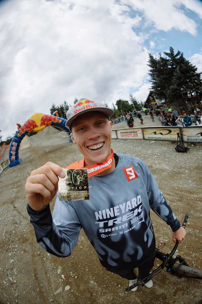 Whistler Crankworx RedBull JOYRIDE フーディー