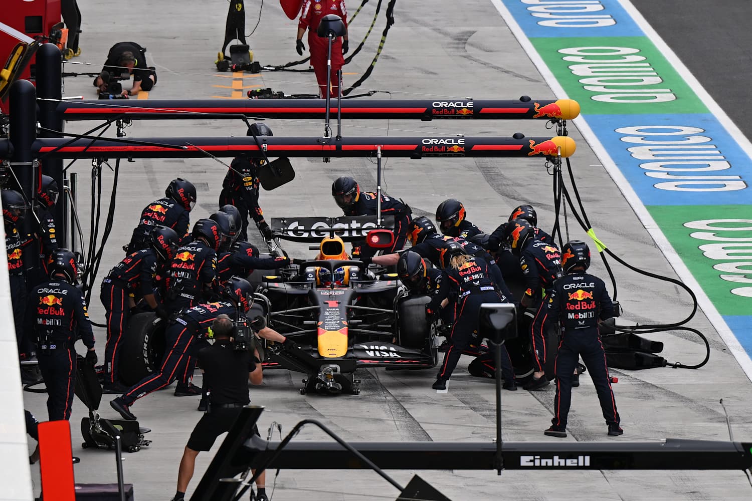 Formula One: meet the team behind the drivers