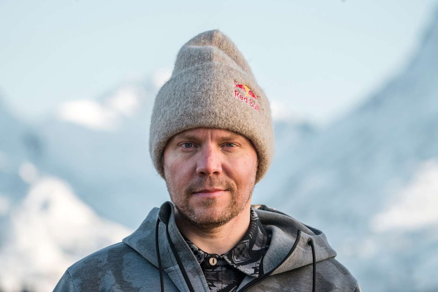 Travis Rice: Snowboarding – Red Bull Athlete Page